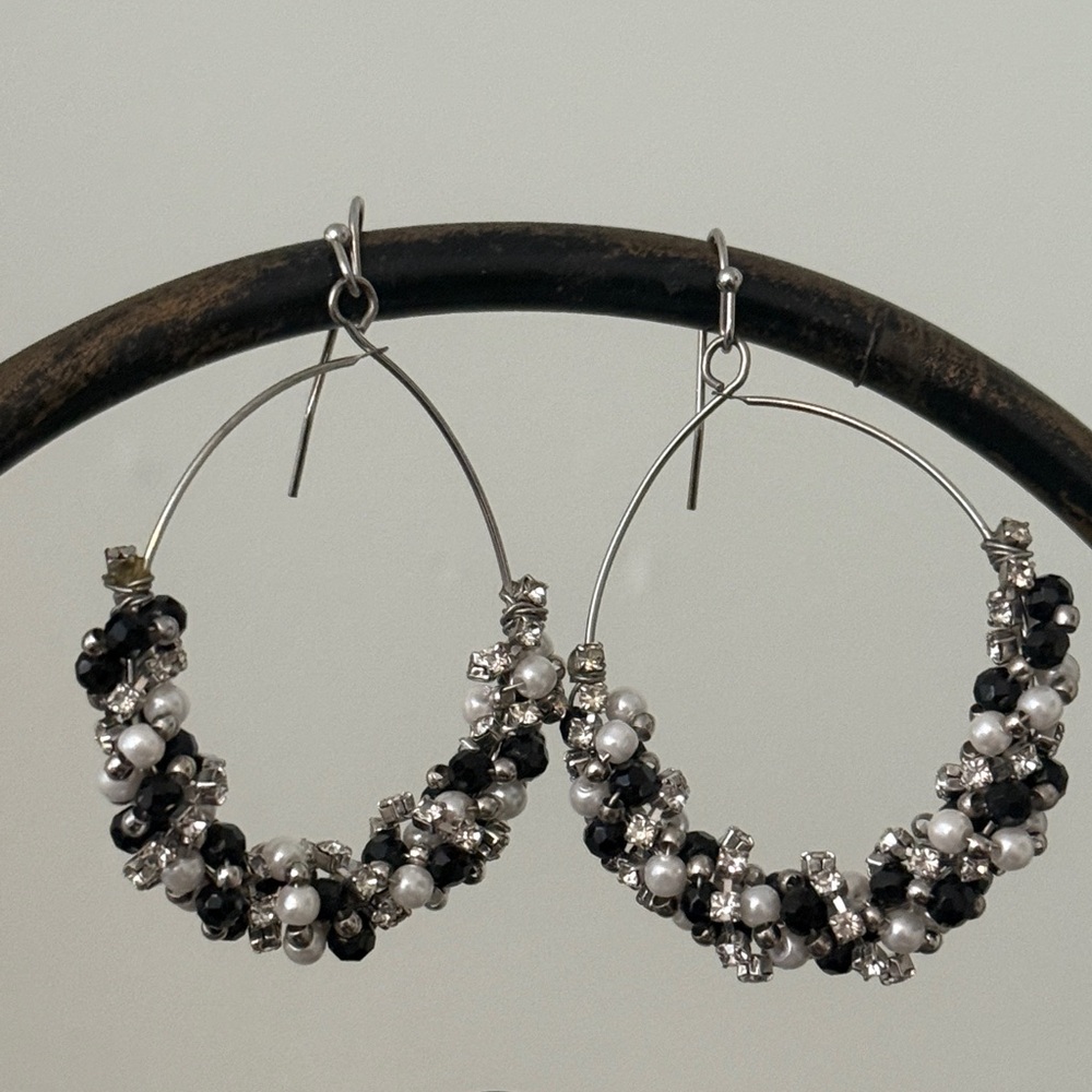 Vintage White House Black Market Elegant Black and Silver Beaded Hoop Earrings.